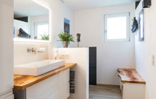 Waschtischunterschrank, Badunterschrank weiß mit Eiche massiv Waschtischunterschrank, Badunterschrank weiß mit Eiche massiv