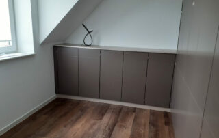 Einbauschrank Dekor grau Einbauschrank Dekor grau